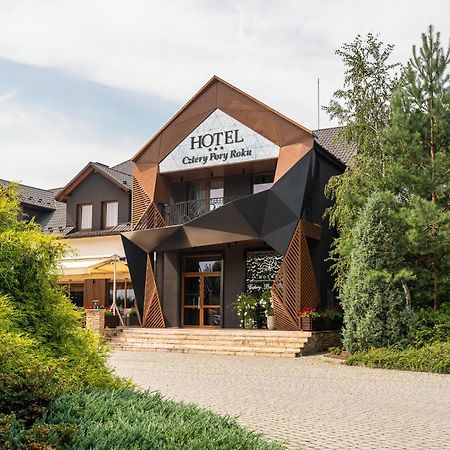 Hotel Cztery Pory Roku Głogów Małopolski Eksteriør billede